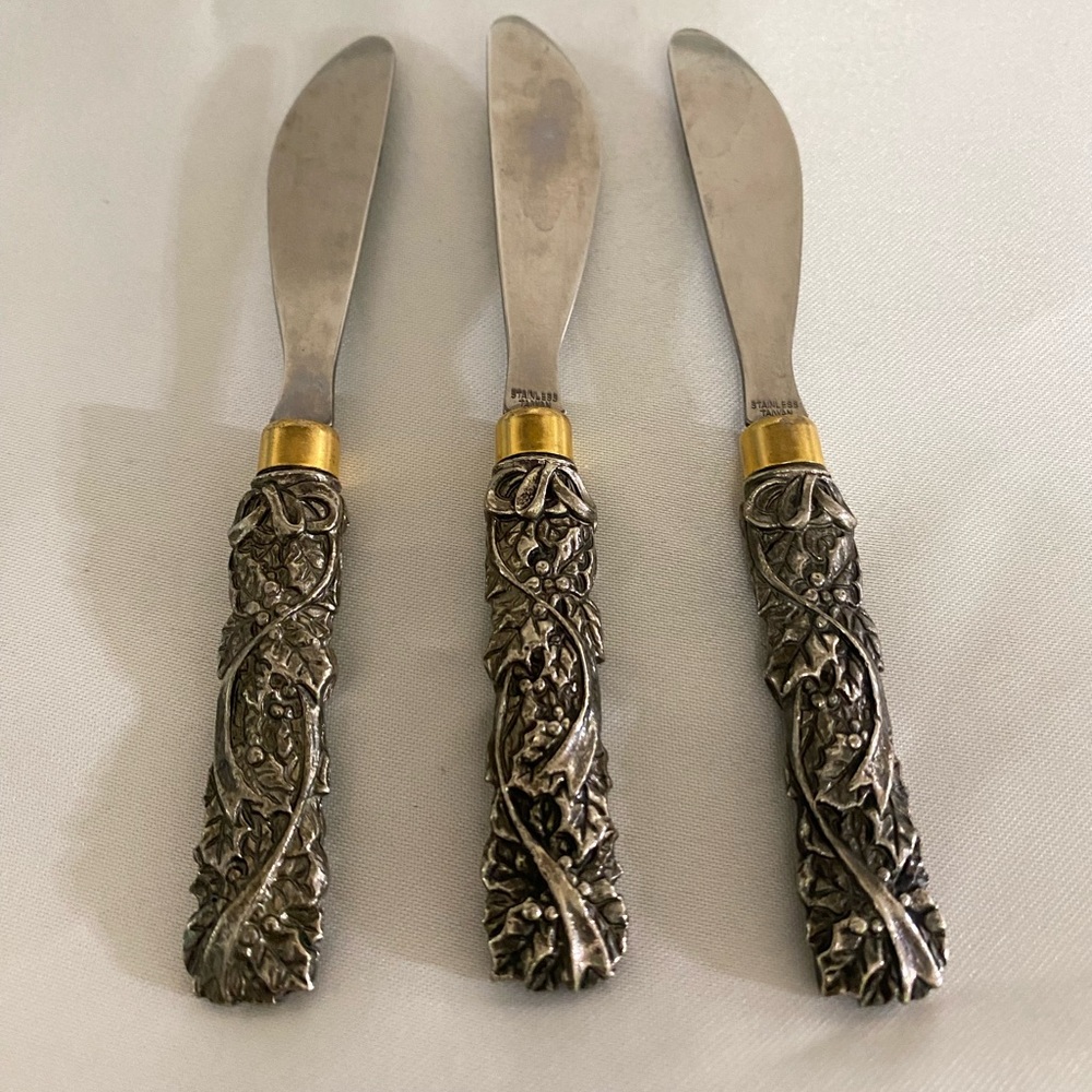 Vintage stainless steel Embossed Cheese Knife Set